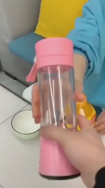 Rechargeable Portable Mini Juicer Blender – 6 Blades, 380ml USB Juicing Cup (Random Color)