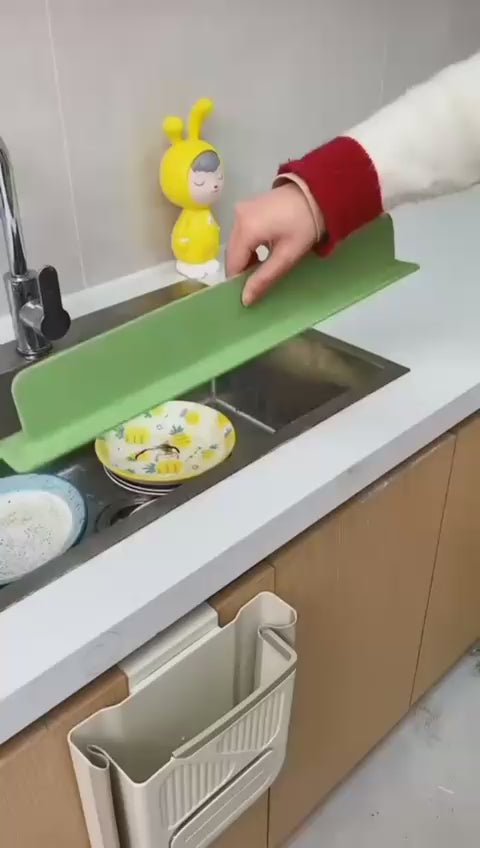 Silicone Sink Splash Guard – Anti Spill Faucet Splash Stopper